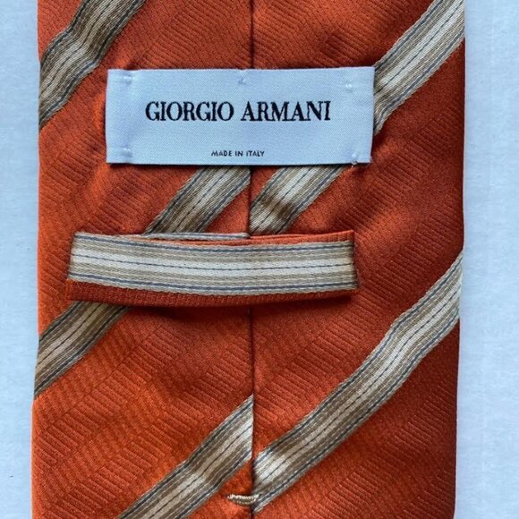 Giorgio Armarni Silk Tie - Picture 2 of 5